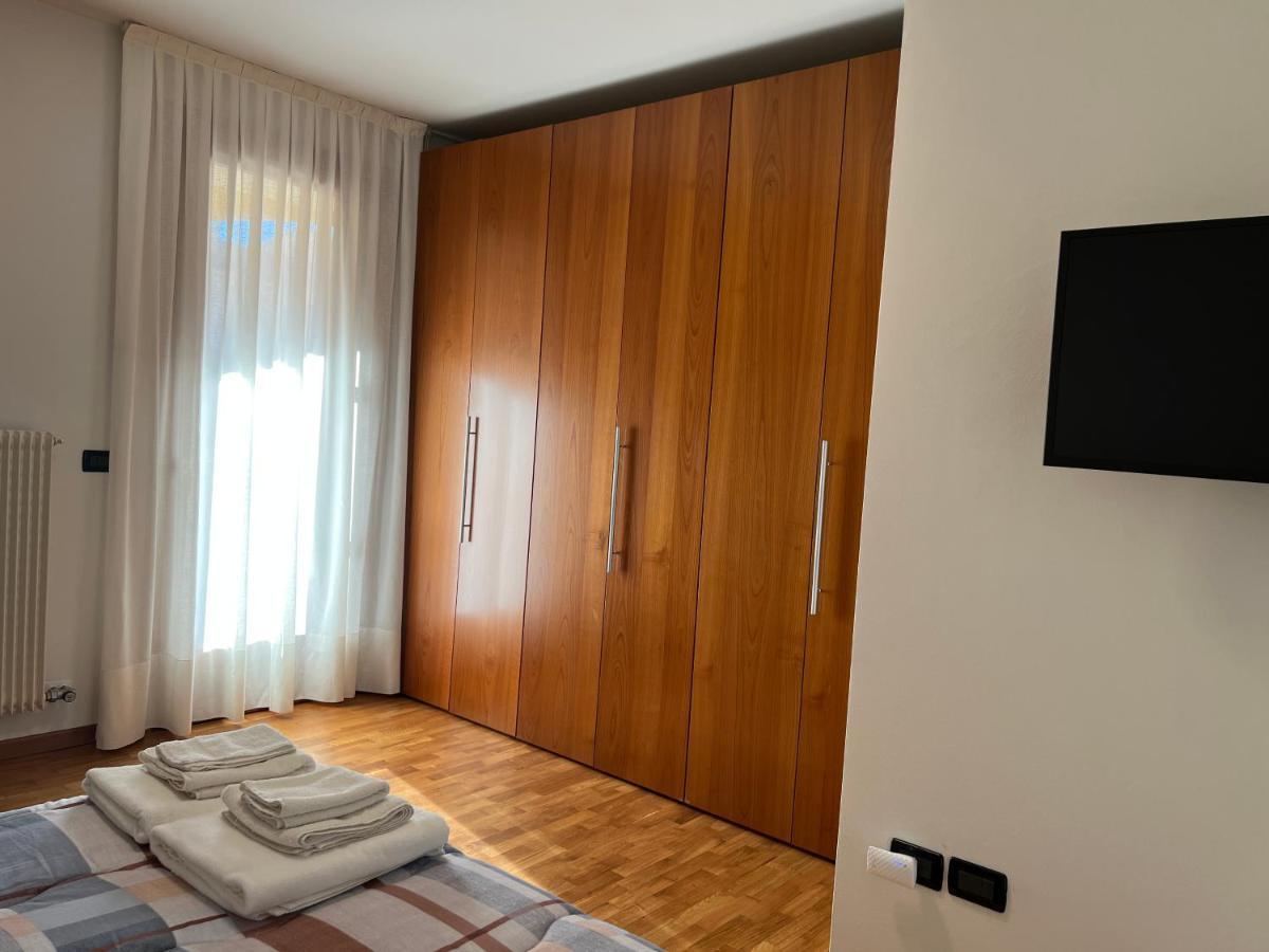 La Roggia Apartment เตียเน ภายนอก รูปภาพ