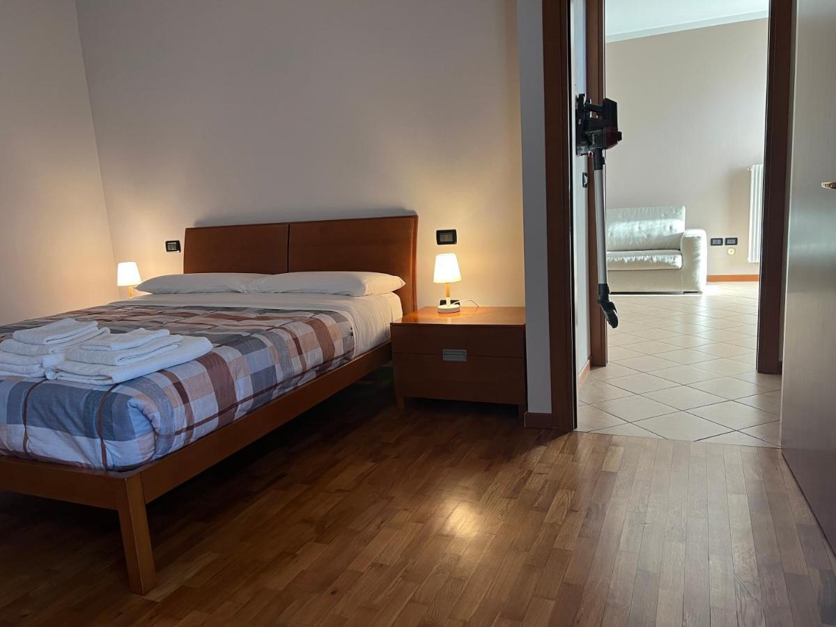 La Roggia Apartment เตียเน ภายนอก รูปภาพ